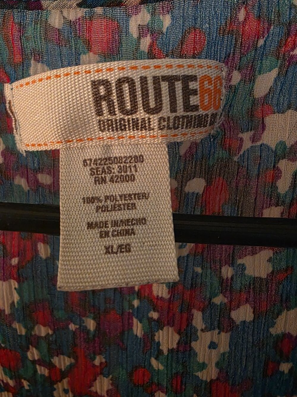 Colorful light blouse - Picture 2 of 2